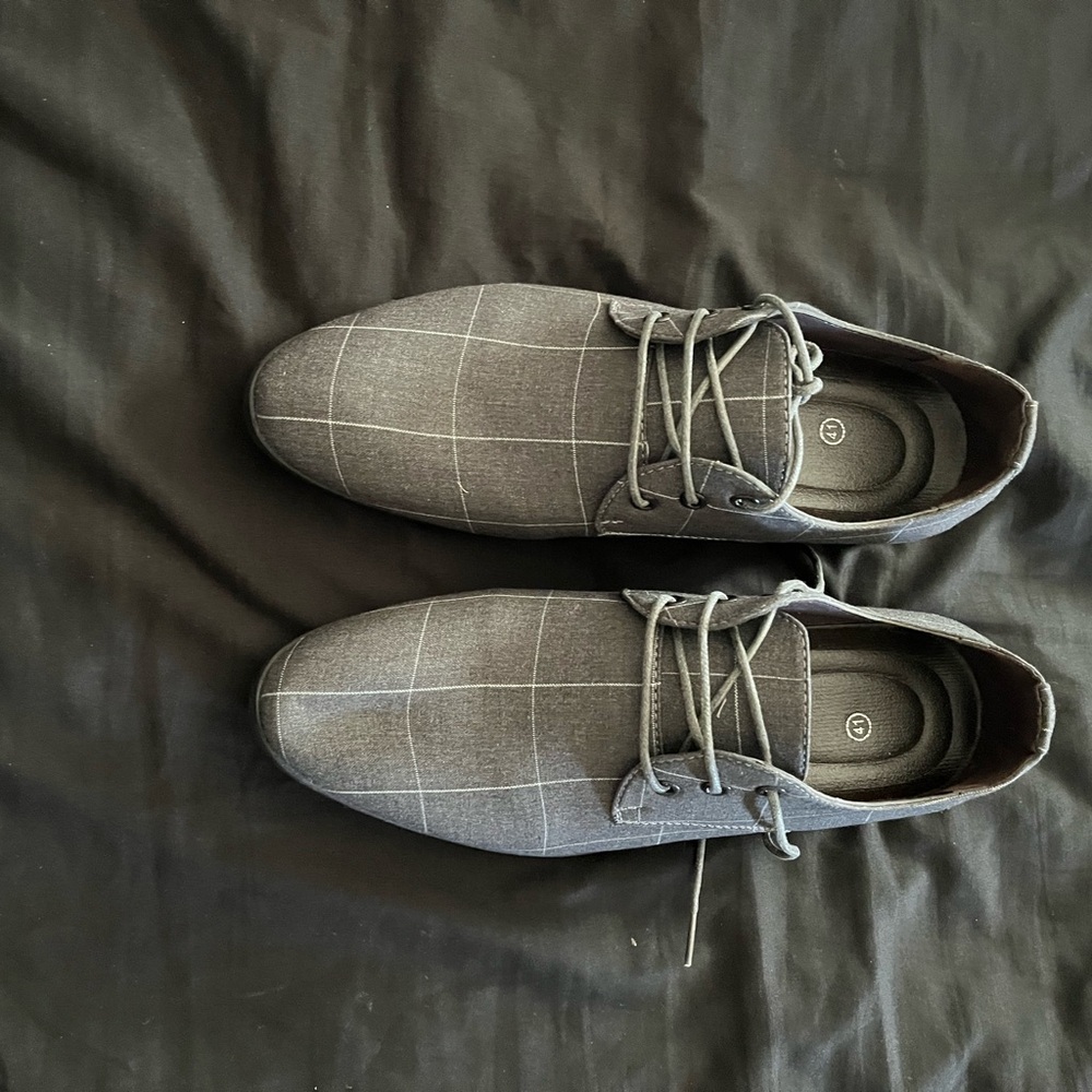 Dress shoes men